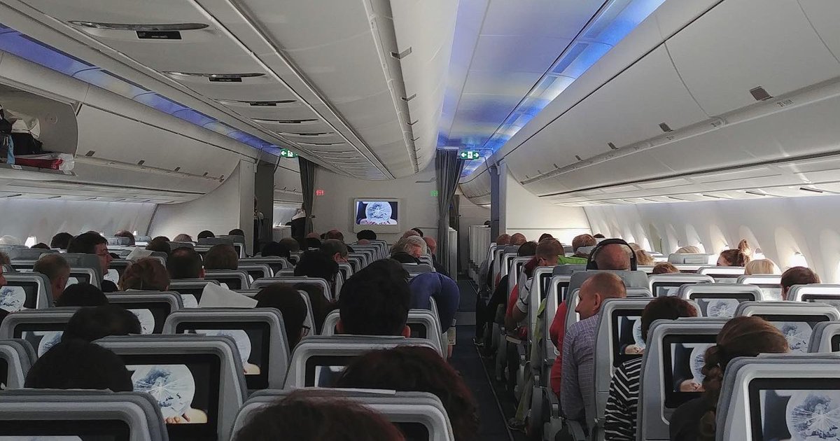 thejintour45's tweet photo. Joy of trip!

핀에어 항공 
에스토니아 수도 탈린공항 까지
여행의 즐거움 마음으로
기내에서 싱글벙글...

#더진투어 #여행설계 #소규모단체 #빈펄리조트
#가족여행 #맞춤여행 #자유여행 #골프 #발트3국
#thejintour #koreatrip #koreatravel #vistkorea https://t.co/ogwfDDTm3U