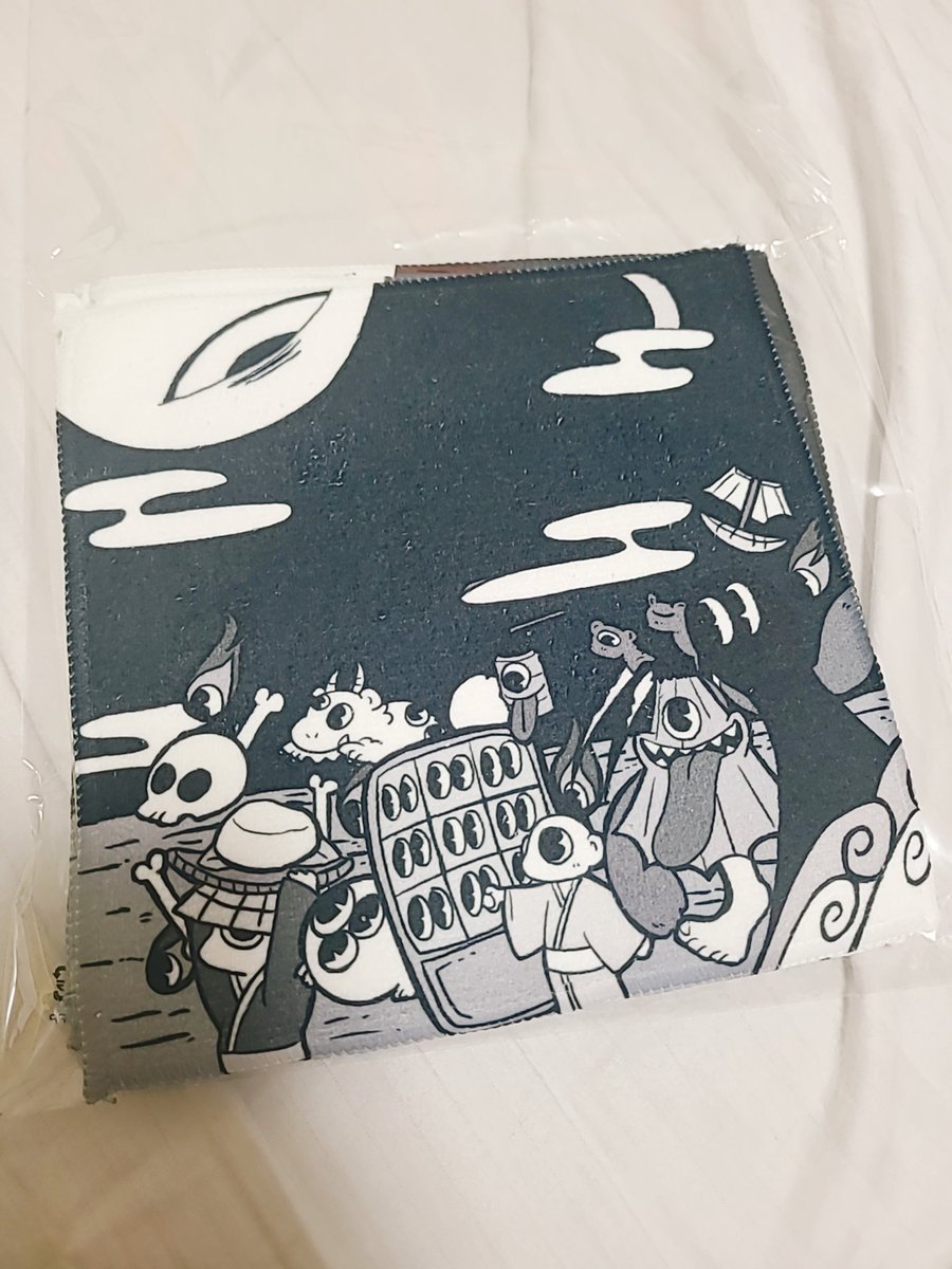 こんにちはInarI宿です!!
妖怪をモチーフに様々なグッズを展開しております!蛇腹豆本やポストカード等販売しながらライブペイントしていますのでお気軽におこしくださーい✌️✌️

・A-119
・両日
・InarI宿
 #デザフェス54
@designfesta 