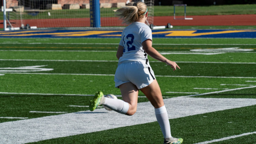 Women's Soccer: SWEDES CLINCH POSTSEASON BIRTH
 - bethanyswedes.com/article/5808