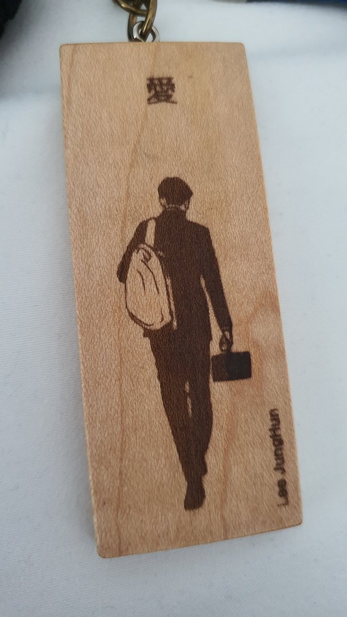 그 누가 아무리 뭐라고 해도
나는 조국장관님 지지자입니다!