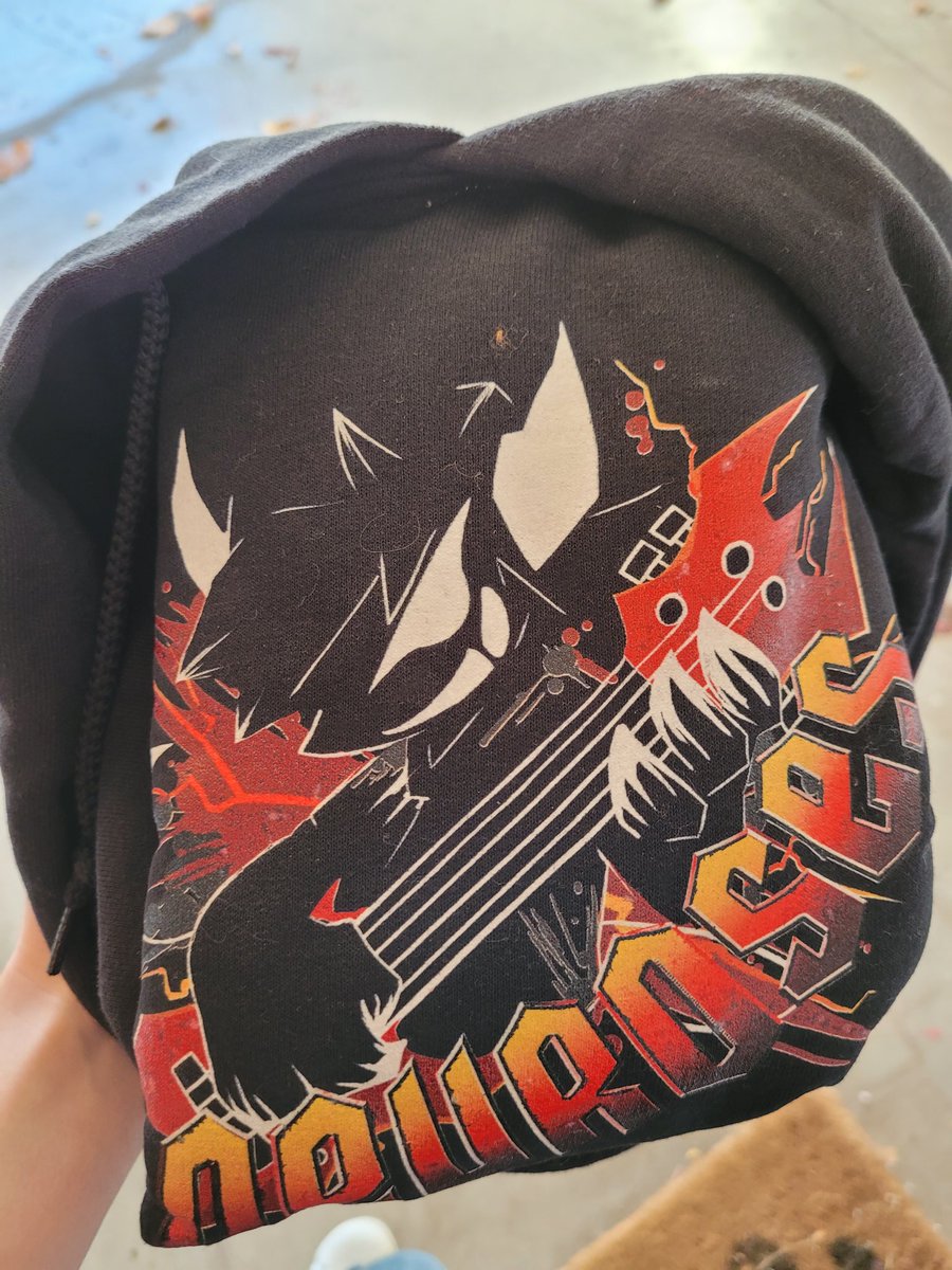 FNFPeril's tweet image. Also, unrelated to my mod,

Look what came in today :)
Very toasty 
Imma make my coworkers jealous 
~QX