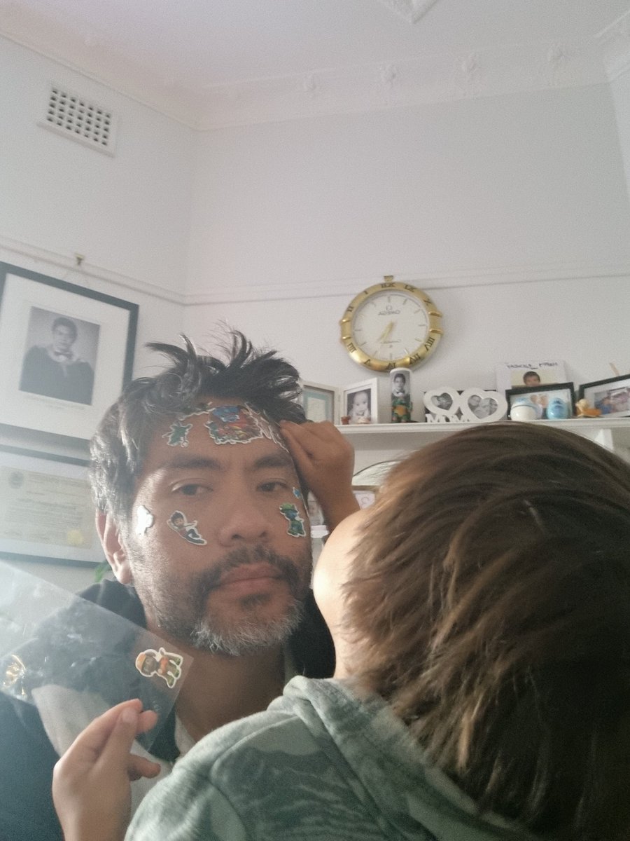 reyreymondo's tweet photo. When you tell them no more TV, and to just play... https://t.co/qV4MCHt37c