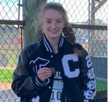 AcesFPMidMO's tweet photo. Congrats to @JozelynnBostick and @02brooklyn_a for qualifying for the State Cross Country Meet!!! You should see them on the softball diamond!! https://t.co/j34JvUCe20