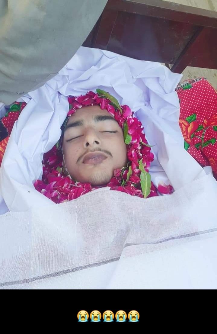 یا اللہ میرے بھانجے کو جنت الفردوس میں اعلی مقام عطا کرنا۔۔ 😭😭😭😭😭