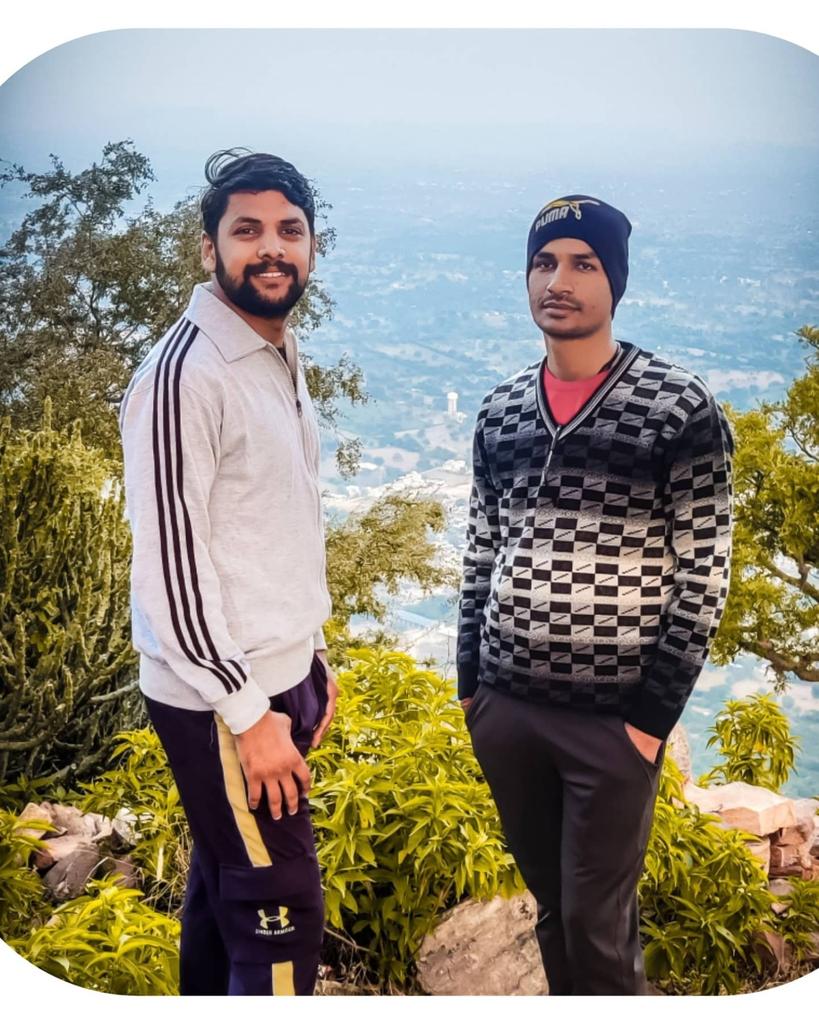 Lokeshmicroseft's tweet photo. “आजाद रहिये विचारों से..लेकिन बंधे रहिये अपने संस्कारों से..।” सूर्योदय 🌄
Life is an adventure
#SunRise_View 🌄 @ #Harsh_Sikar
#lokeshmicroseft #lokeshsikar
#microseftsikar #microsoftsikar
#sikar #harshsikar https://t.co/fu5mUBfjHV