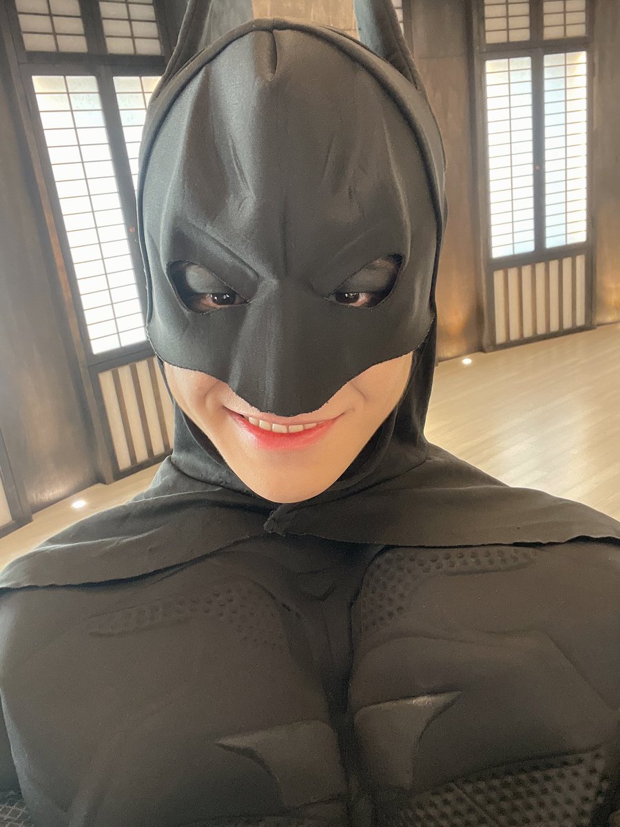 CIIPHERPH's tweet photo. [TWT/PIC] 20211031

[🎃] #HappyHalloween

𝕋𝕣𝕚𝕔𝕜 𝕠𝕣 𝕋𝕣𝕖𝕒𝕥🪄
CIIPHER Halloween selfie gift arrived ✌❤
⠀
#CIIPHER #싸이퍼 #KEITA #케이타 #HYUNBIN #문현빈 #TAG #태그 #WON #박성원 #TAN #탄  #HWI #휘 https://t.co/xj6RYUeXQj