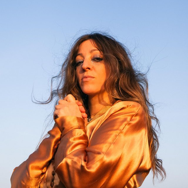 Happy Birthday to the icon that is Isabella Summers!! 