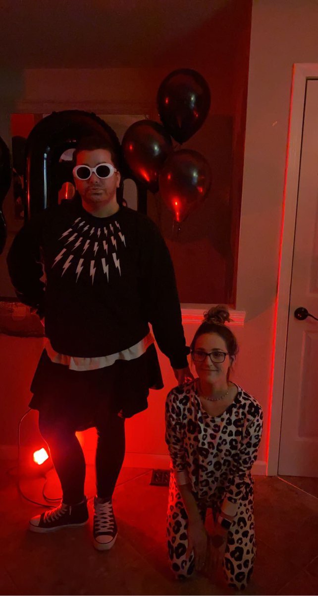 helloskee's tweet photo. @danjlevy came to my thirtieth. https://t.co/JrjBrwcEYz