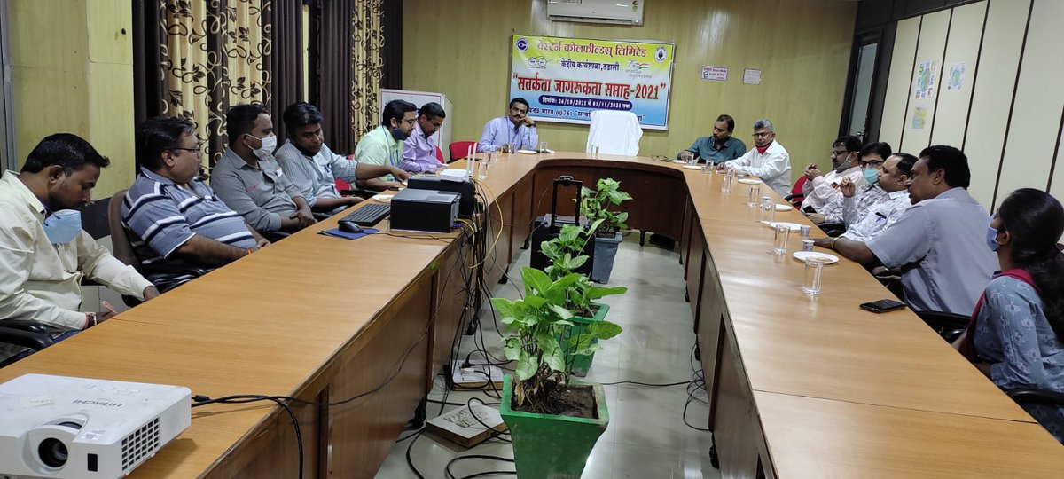 CVO_WCL's tweet photo. On the occasion of VAW-2021, a stakeholders meet was organised by CWS, Tadali, Western Coalfieds Limited.
@CVCIndia @CoalIndiaHQ @TeamWCL @CoalMinistry #VigilanceAwarenessWeek https://t.co/uFutu2o9Mh
