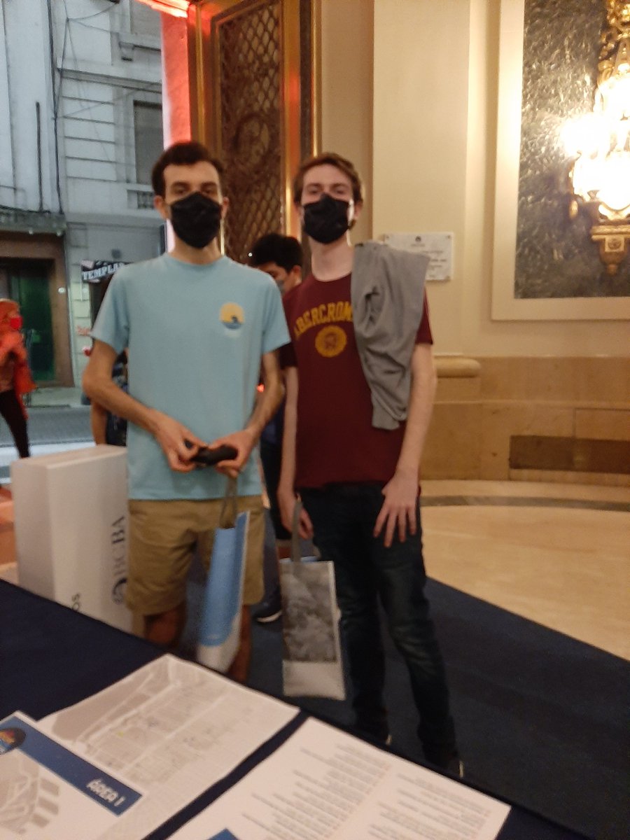 flaviac79's tweet photo. #NocheDeMuseos hermosa noche en #labolsadecomercio https://t.co/wT97Jnu0KH
