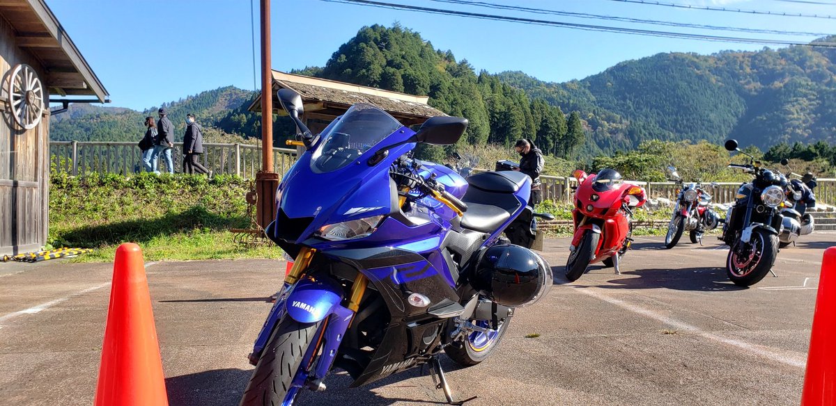 b_c_g_f's tweet photo. #YAMAHAが美しい 
#山肌美しい https://t.co/jAh9Mz4n9P