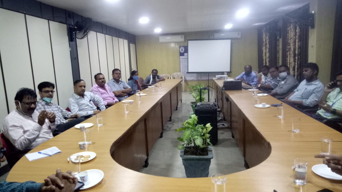 CVO_WCL's tweet photo. On the occasion of VAW-2021, a stakeholders meet was organised by CWS, Tadali, Western Coalfieds Limited.
@CVCIndia @CoalIndiaHQ @TeamWCL @CoalMinistry #VigilanceAwarenessWeek https://t.co/uFutu2o9Mh