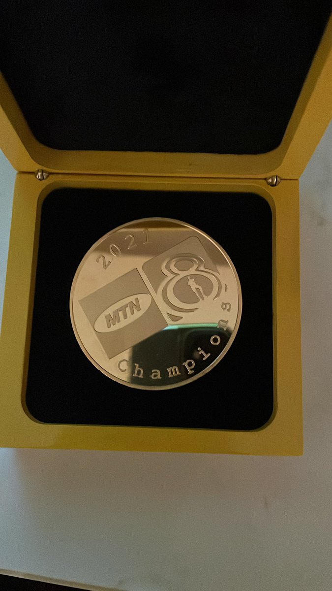 Lyle Lakay tweet media