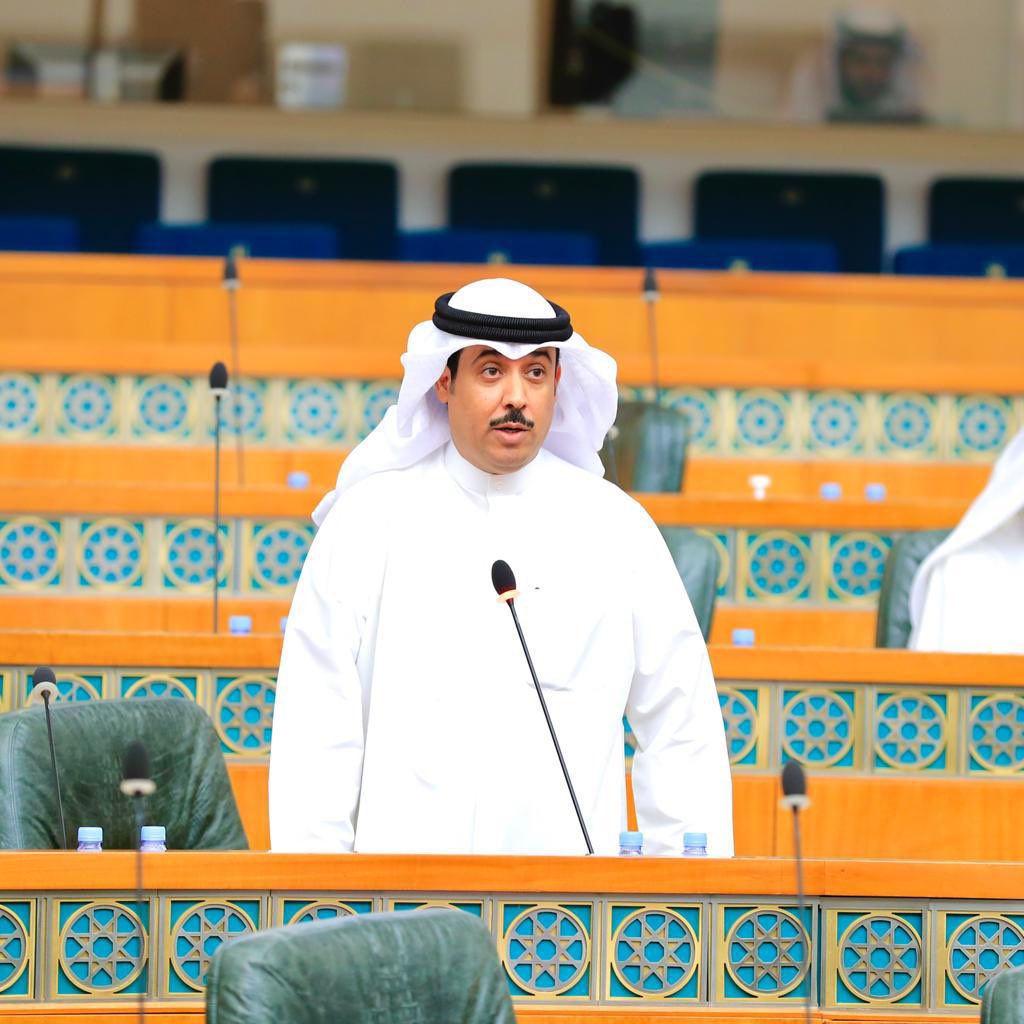 انتخاب النائب مبارك العرو رئيساً للجنة الميزانيات والحساب الختامي وتزكية يوسف الغريب مقررا للجنة.