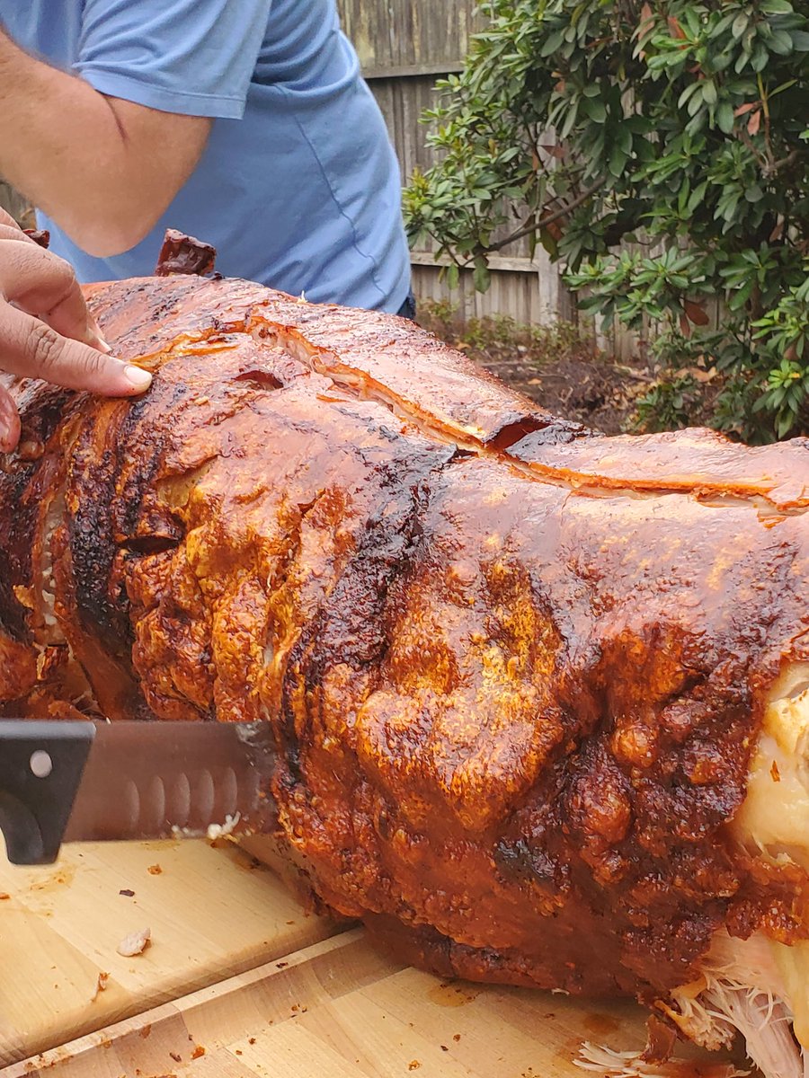 theswalkersmith's tweet photo. @eatgordaeat #threwdown today with a full #lechon roast! Can't wait for her new cookbook to come out! #krispyskin #porkcheeks #diasporican #atetiliwastired https://t.co/GmIKlvUp3w