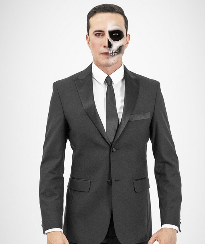 chriscarballido's tweet image. We dress life and death everyday 👁️
#halloween2021 #digitalmakeup #malemodel