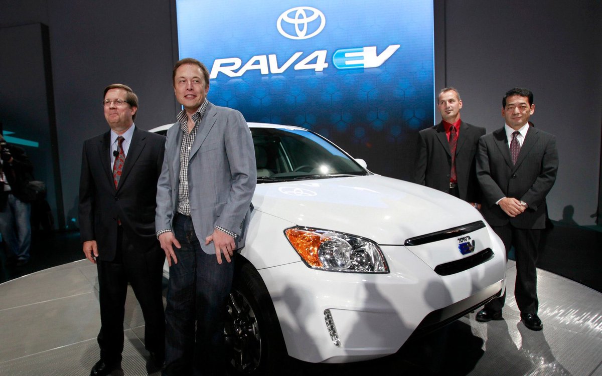 hsumacher's tweet photo. In May of 2010, @ToyotaMotorCorp purchased $50M worth of @tesla common shares who in turn used most of that to buy the NUMMI (Fremont) plant. Toyota held 1.43% stake. Toyota sold shares in 2017. If Toyota kept those shares until today they’re worth $16B.  @elonmusk https://t.co/w0XHNvrkuN