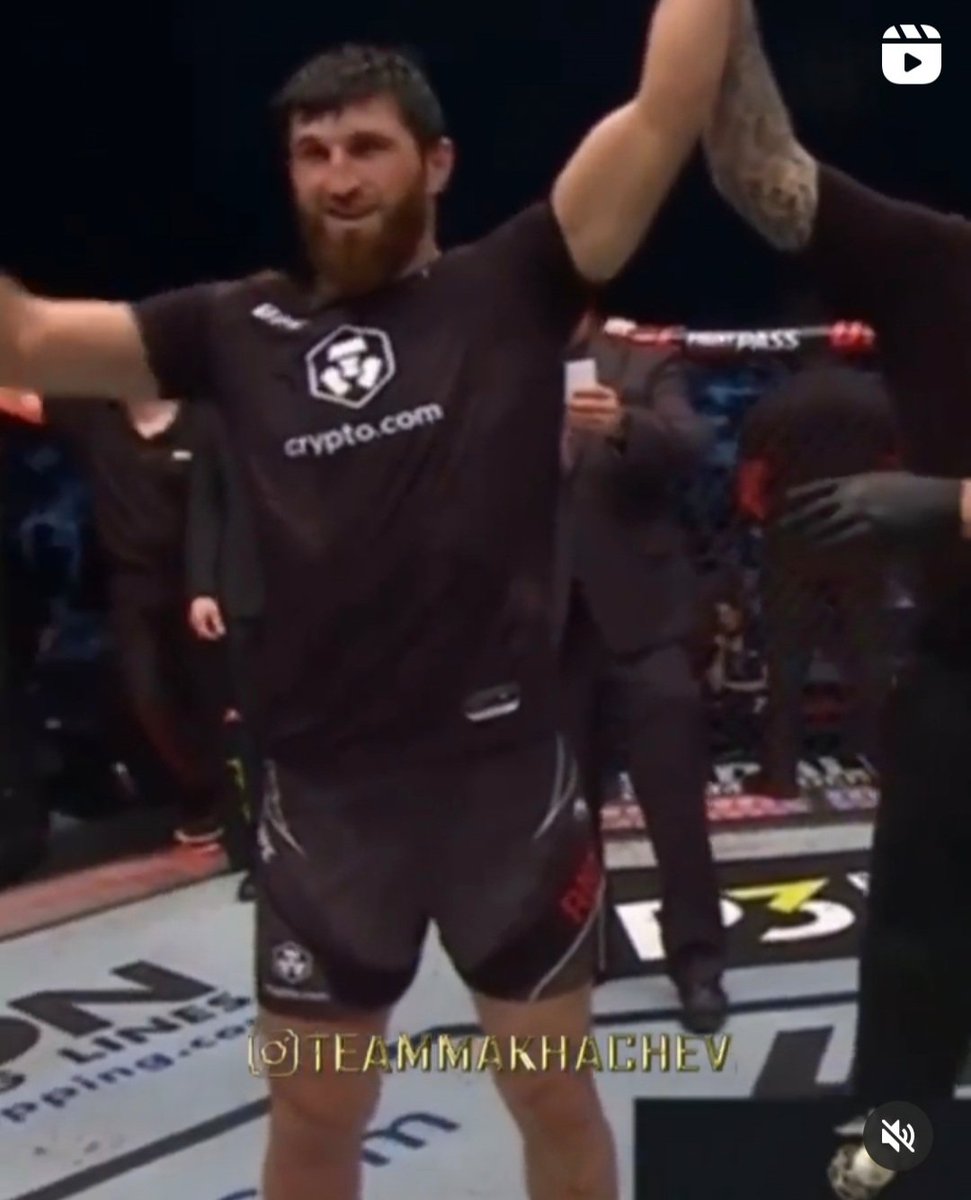 74Fbs's tweet photo. Team Khabib ☝🦅👊#Khabib #eagle #dagestan #undisputed #undefeated #lwchampion #ufc #Islam #Abubakar #Usman #Umar #Zuba #Tagir #Magomed #aka #mendez #khabibtime #dc #AbuDhabi #UFC267 https://t.co/X0He0evFim