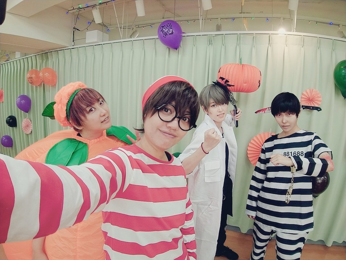 Vipera_mirai's tweet photo. HappyHalloween~♪
お菓子をくれないと…嫌です…((o( ̄ー ̄)o))
でも、すでにお菓子は溢れて…(笑)
今日は四谷HEART-MEN STUDIOで
『ZEROSTYLE主催ライブ【Z.S TIME】』!!
開場17:45 / 開演18:00
出演18:05~
チケット2,500円+1Drink(600円)
詳細↓
https://t.co/bvNdbXGm5M
コラボも!
#ZSTIME https://t.co/OTTpotIDzE