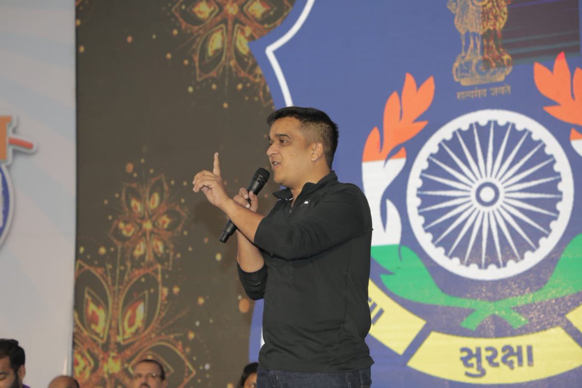 sanghaviharsh's tweet photo. On the occasion of the birth anniversary of #SardarPatel ji, attended the #NationalUnityRun organised by Surat city Police.

People from all walks of life participated in the event, their enthusiasm and 'Josh' was indeed very high👍 https://t.co/Z0MxHfwNSW