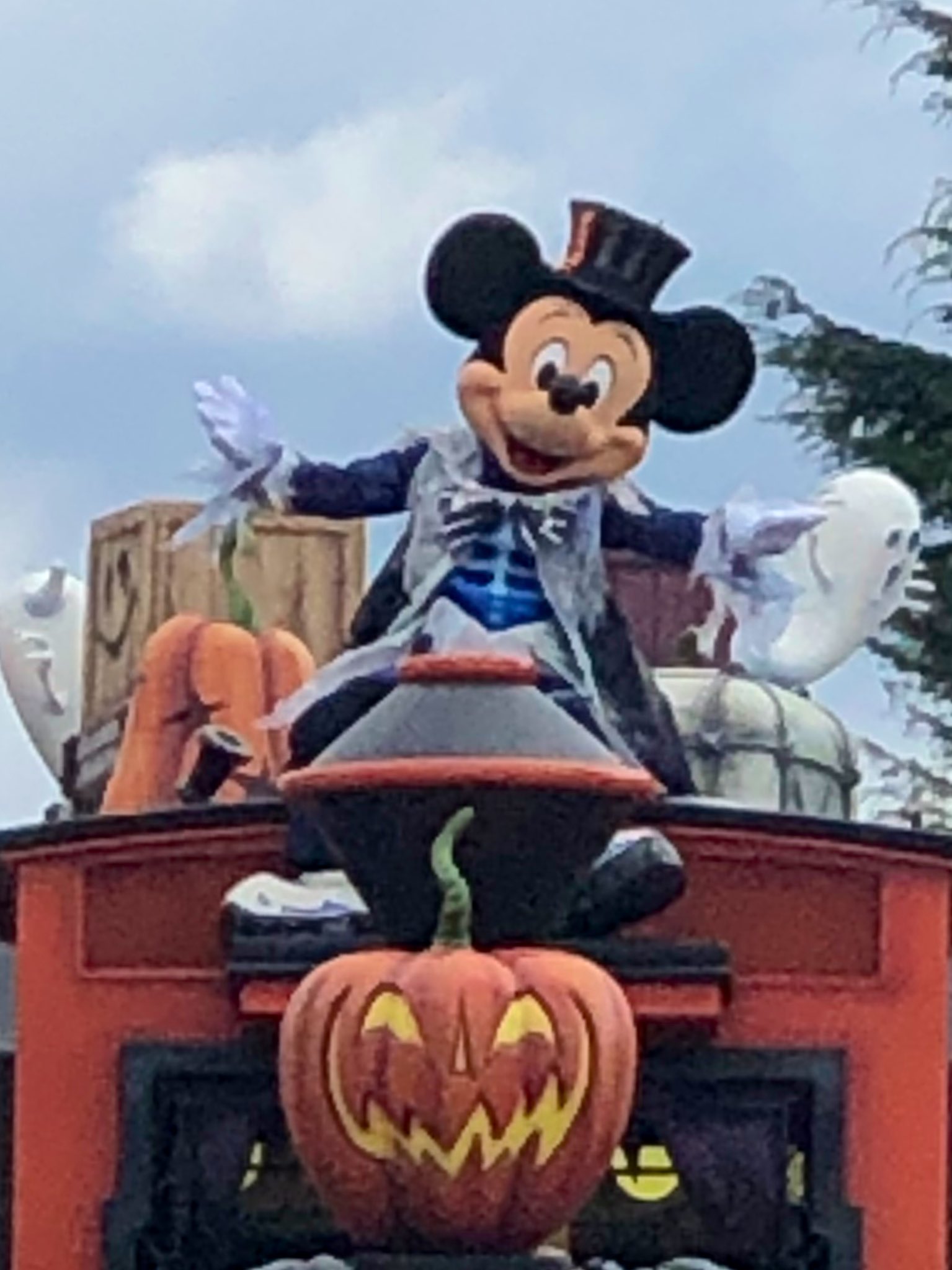 ﾃﾞｨｽﾞﾆｰﾊﾛｳｨﾝ Twitter Search Twitter