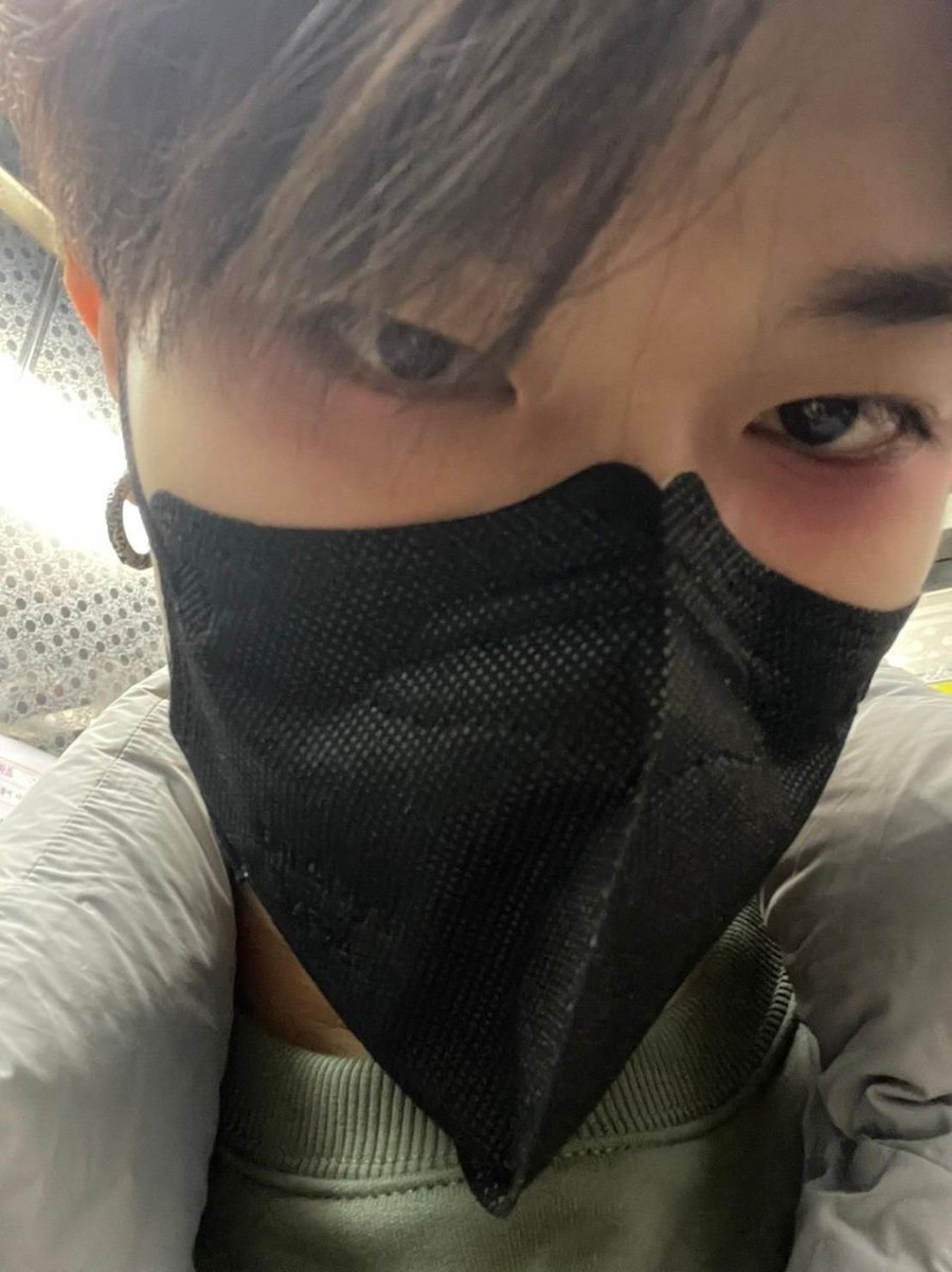 Bangyedamir's tweet photo. اپدیت ویورس ترژر با یدام
🦊مهم نیست چجوری باشم...من بهتون آسیب نمیزنم❤
~~
#DIAMOND_GUARDS #BANGYEDAM #TREASURE #방예담 #트레저 @treasuremembers
💎دایـمنـد ــــگـاردز 💎 https://t.co/a3REITElWP
