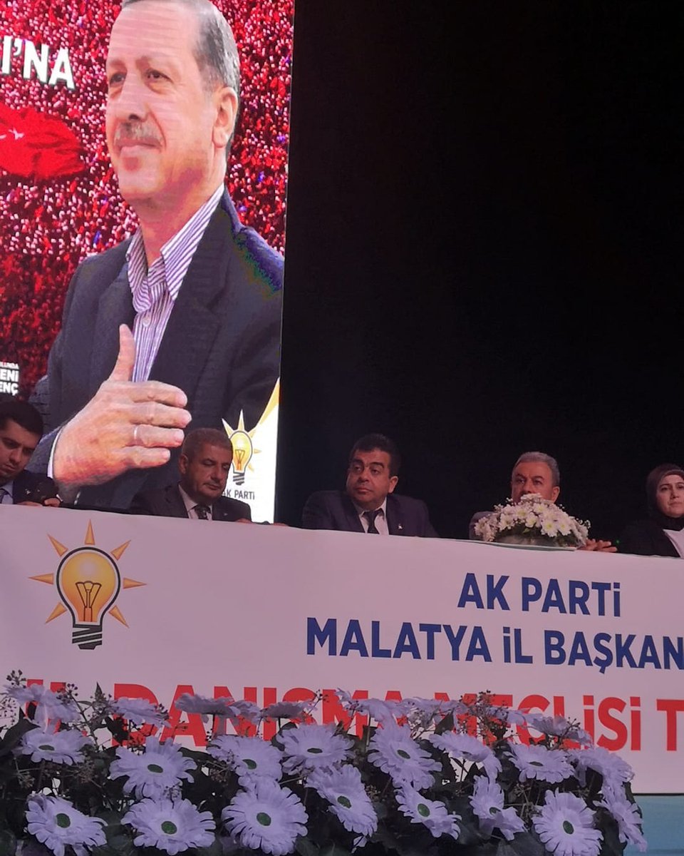 AK Parti Genel Başkan Yardımcısı Sayın Fatih Şahin'in katılımlarıyla AK Parti Malatya İl Danışma Meclisi Toplantımızı büyük bir coşkuyla gerçekleştirdik.

#AKParti20Yaşında