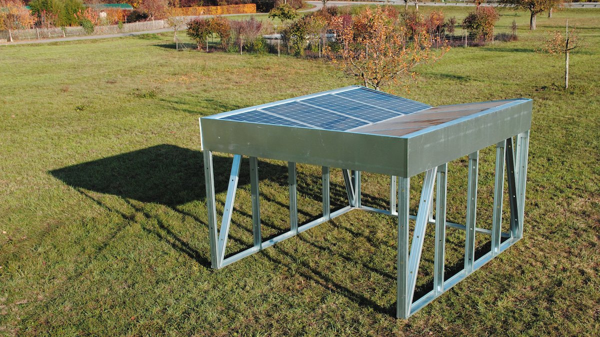EndOvershoot's tweet photo. ☀️⚡OCT 31's #100DaysofPossibility solution is rural solar power and microgrids. Using these distributed renewables could empower rural communities to be self-sufficient in clean energy production and #MoveTheDate of Earth #OvershootDay by 8 days. https://t.co/Pj6plEAoQT https://t.co/W7YkP3eMHS