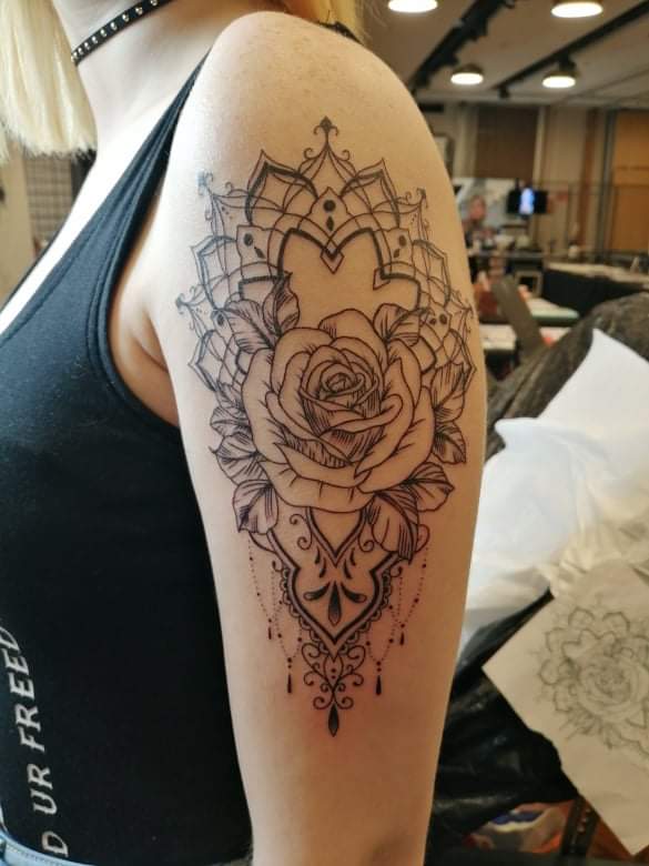 callmehanel's tweet photo. New tattoo #tattoo

#刺青

#韓国好きな人と繋がりたい #らぶりつで気になった方���迎え #雰囲気嫌いじゃないって人RT #自発ください #美男美女と繋がりたい #お洒落さんと繋がりたい #1mmでもいいと思ったらいいね #armyさんと繋がりたい #らぶりつください https://t.co/G5ACnyLhom
