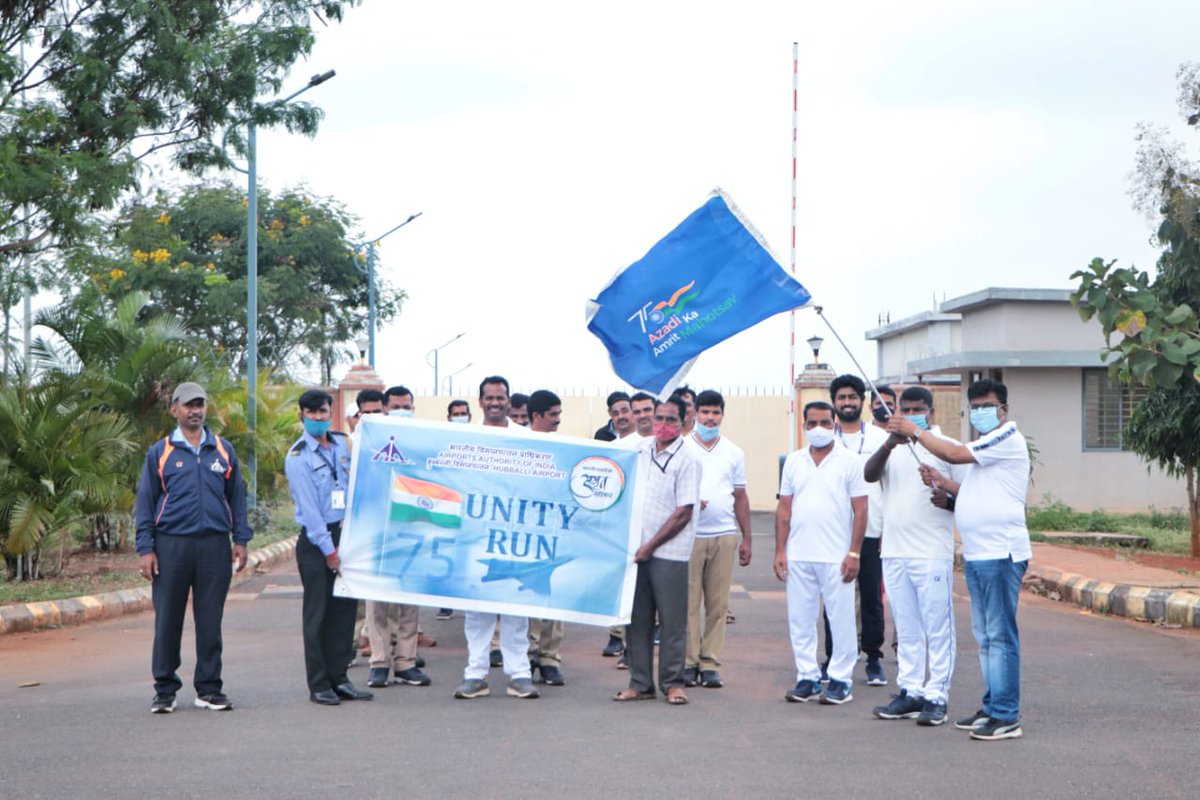 aaihbxairport's tweet photo. #AAI ,s Hubballi Airport is celebrating #AzadiKaAmritMahotsav.As a part of celebration Unity Run organized at Hubballi Airport to celebrate the Birth Anniversary of Sardar Vaĺlabhbhai Patel- National unity day.
@AAI_Official @AAIRHQSR @DC_Dharwad @compolhdc @JoshiPralhad https://t.co/bmx3pDikh4