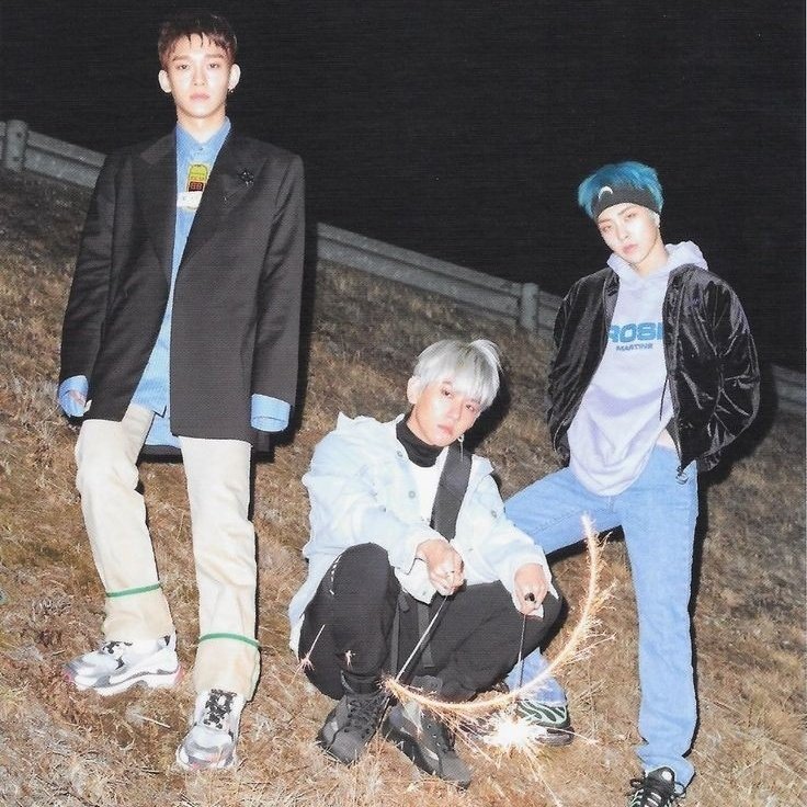 exueggs's tweet photo. Happy Anniversary EXO CBX♥️
ChenBaekXi we miss you!!
#5YEARSWITHEXOCBX #EXO
#CHEN #BAEKHYUN #XIUMIN https://t.co/Jd9P5sxAEr