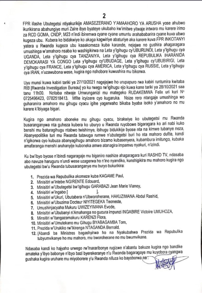 TomNdahiro's tweet photo. Ikibazo cy'ingengabitekerezo ya Jenoside kuri internet gikwiye guhagurukirwa ku buryo bwihariye. Ni byiza ko @RIB_Rw yafunze #Rashid, ariko abamamaje ibitekerezo bye bose bashobora kuboneka nka #UmurabyoTv, alias #Cyuma, #MegapexTV...bakwiye gukurikiranwa nk'abafatanyacyaha https://t.co/uhdmEo6fOC