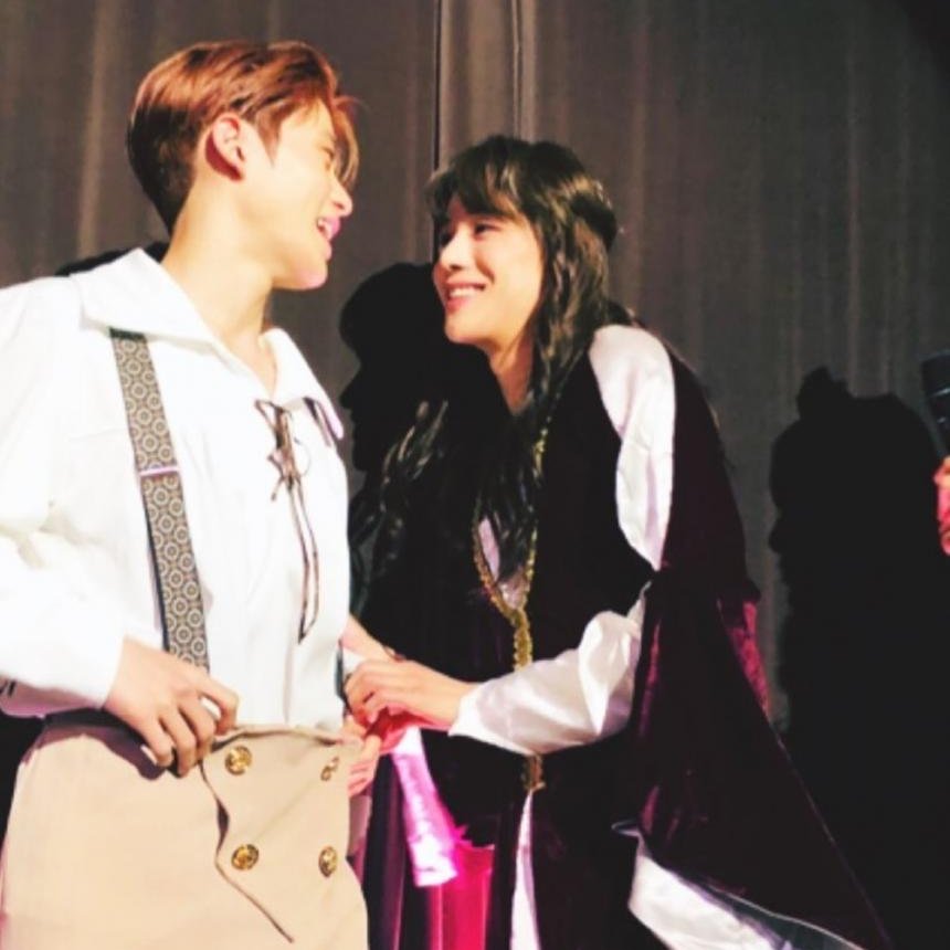 allofzeus's tweet photo. 느낌 완전 달라 https://t.co/TuNUXI7Abd
