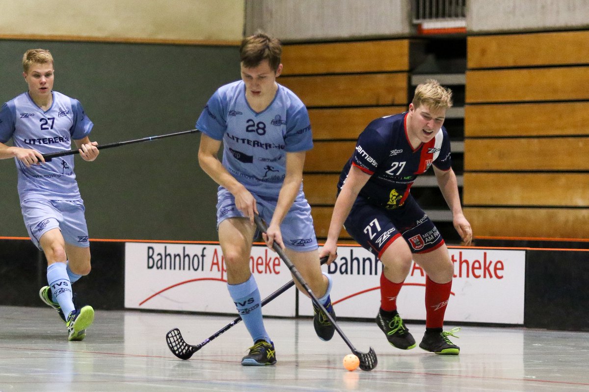 12teFrau's tweet photo. Bonn vs. Schriesheim (@TVS_Floorball) endete 3:5 (2:2; 1:1; 0:2). #fd_buli https://t.co/jYKBYm7YDl