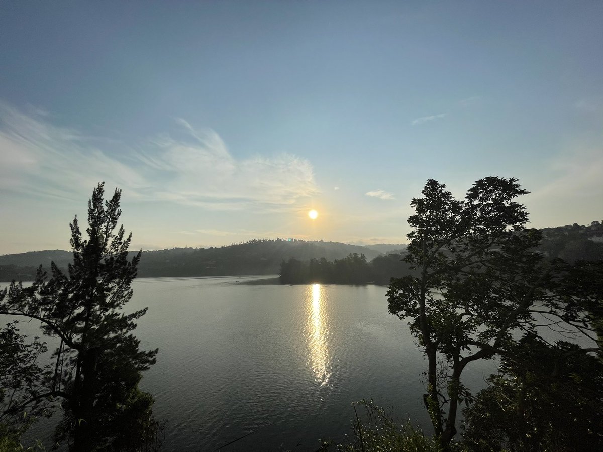 wode_maya's tweet photo. Congo is the definition of beauty &amp; riches 🇨🇩🇨🇩Good Morning from Bukavu😍 https://t.co/4f808gFtrq