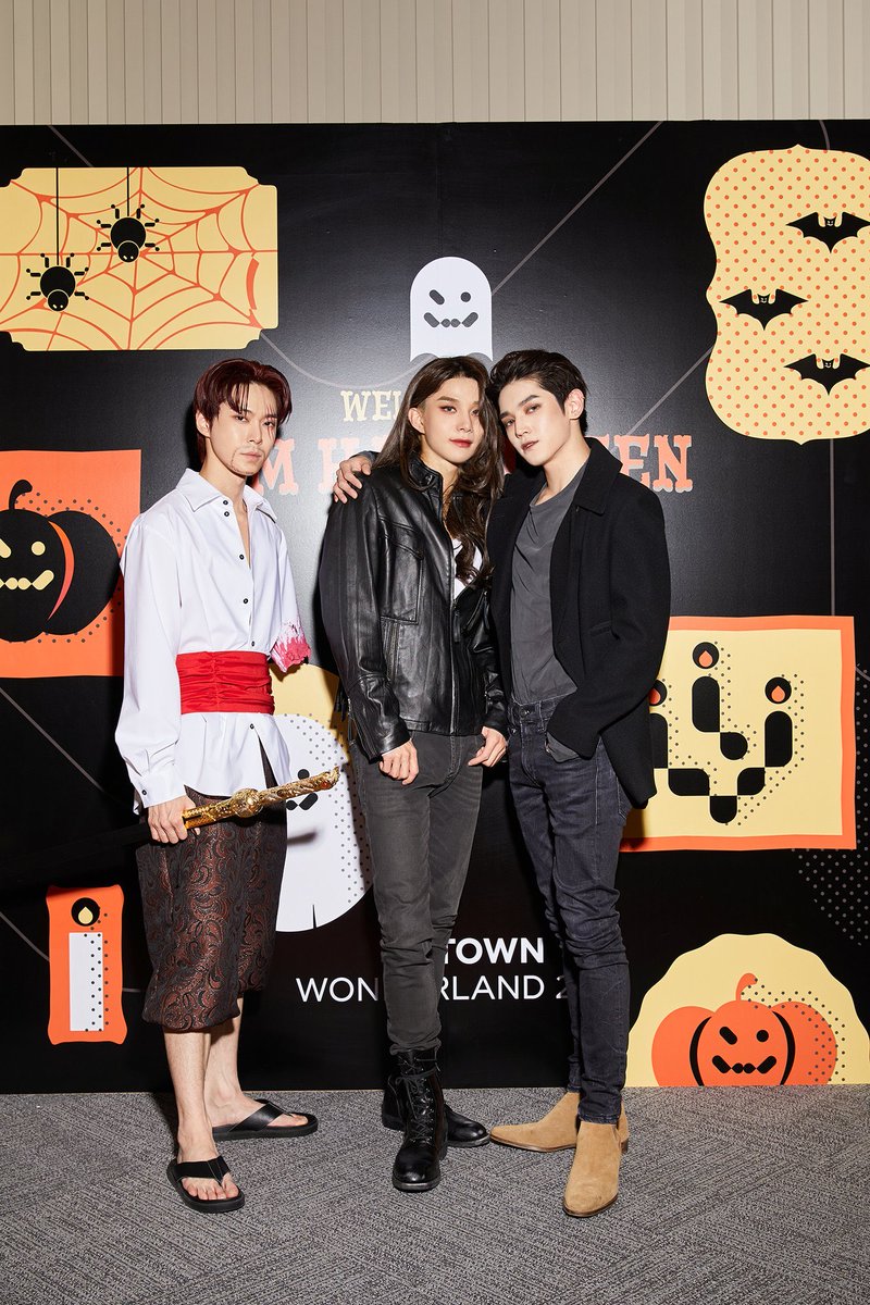 lalaloveuwu's tweet photo. หรือขุนแผนจริงวะมึง รักสามเศร้ามาก525525555525555555552 https://t.co/kQLjnkirRQ