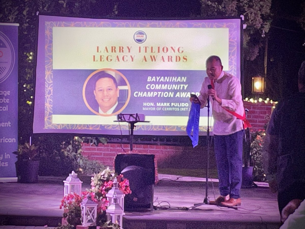 GodfreyPlata's tweet photo. Halloween weekend, night two: @PilipinoDemsβs biggest event ever. Official photos still to come, but for now, hereβs to documenting that time that we honored some amazing Fil-Am leaders and raised $25k+ to support continued power-building in our community! π₯ π΅π πͺπ½ #PALAD
1/2 https://t.co/WYzJmr1RcH
