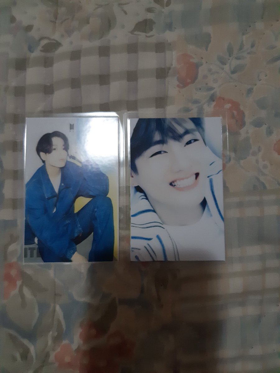 YamLove18's tweet photo. My BTS collection https://t.co/dMAaoFMLPO