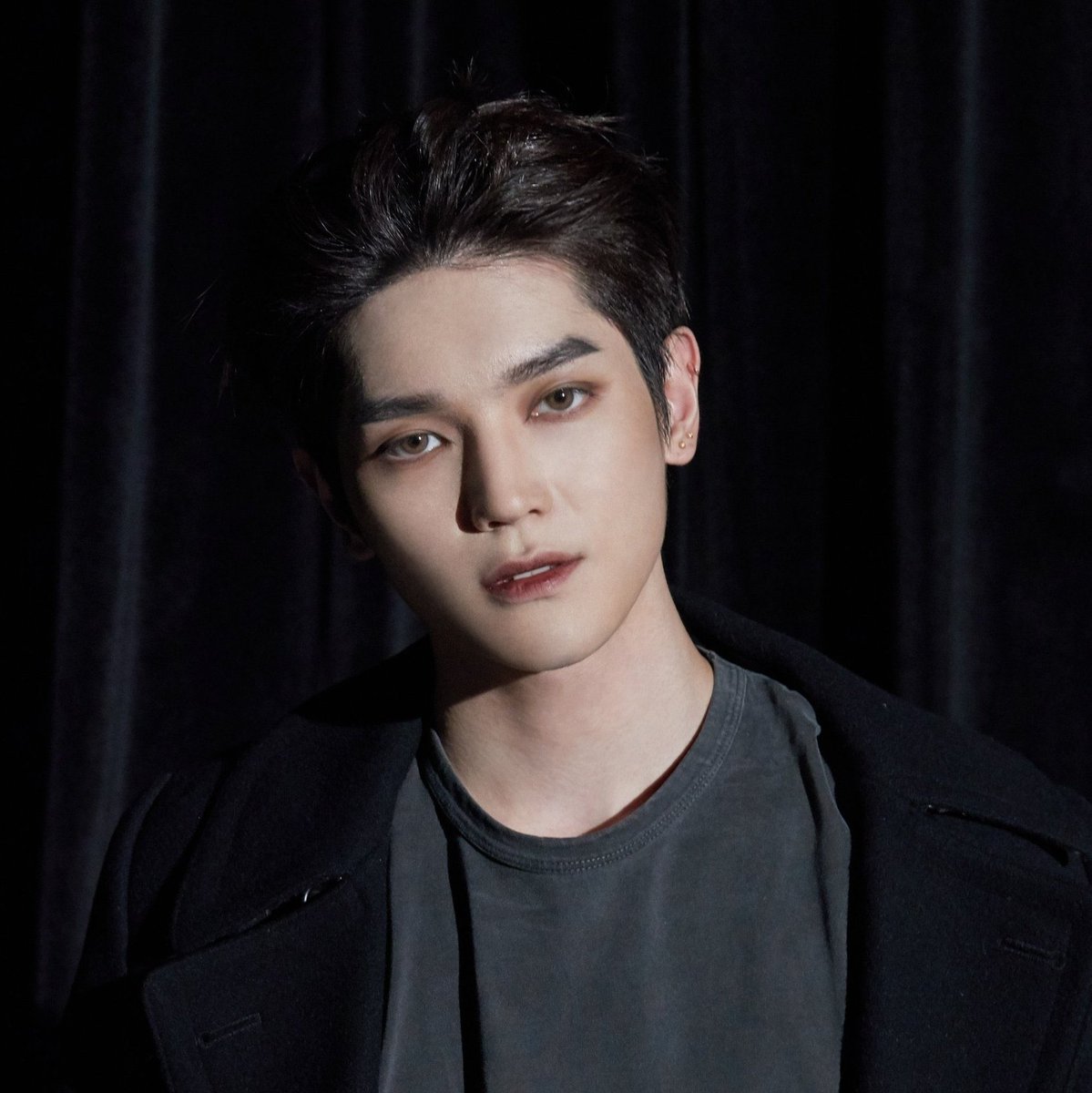_vely0701_'s tweet photo. 억쾨 같은 사람인뎁쇼 .. 나는 모르겄어 ...... https://t.co/pf5otl5nVb