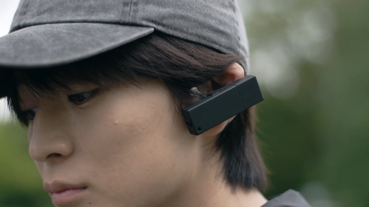 d0ki's tweet photo. 3 episodes of #Saiai, I guess he's Yuu, right? That mole under his lips.
Also I think Rio's mom is the one who sets up everything and controlling her life, includes the recent case. https://t.co/4vEUKEisMh