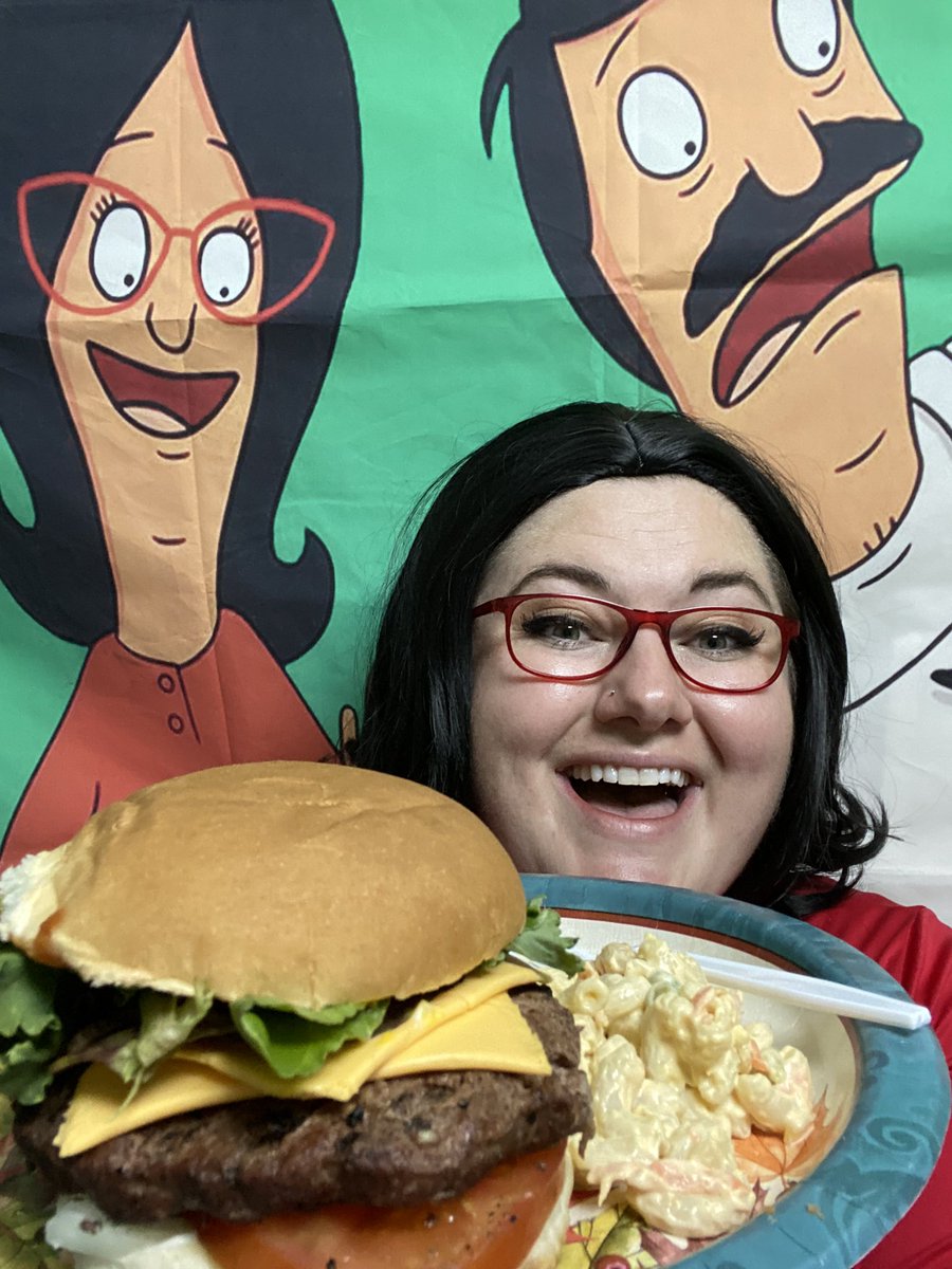 FalcoreThe's tweet photo. Happy Halloween! @BobsBurgersFOX  #orderup #alright #BobsBurgers #halloween #halloweencostume #BobandLinda #theperfectburger #Burger https://t.co/fYsnzXxQ9u