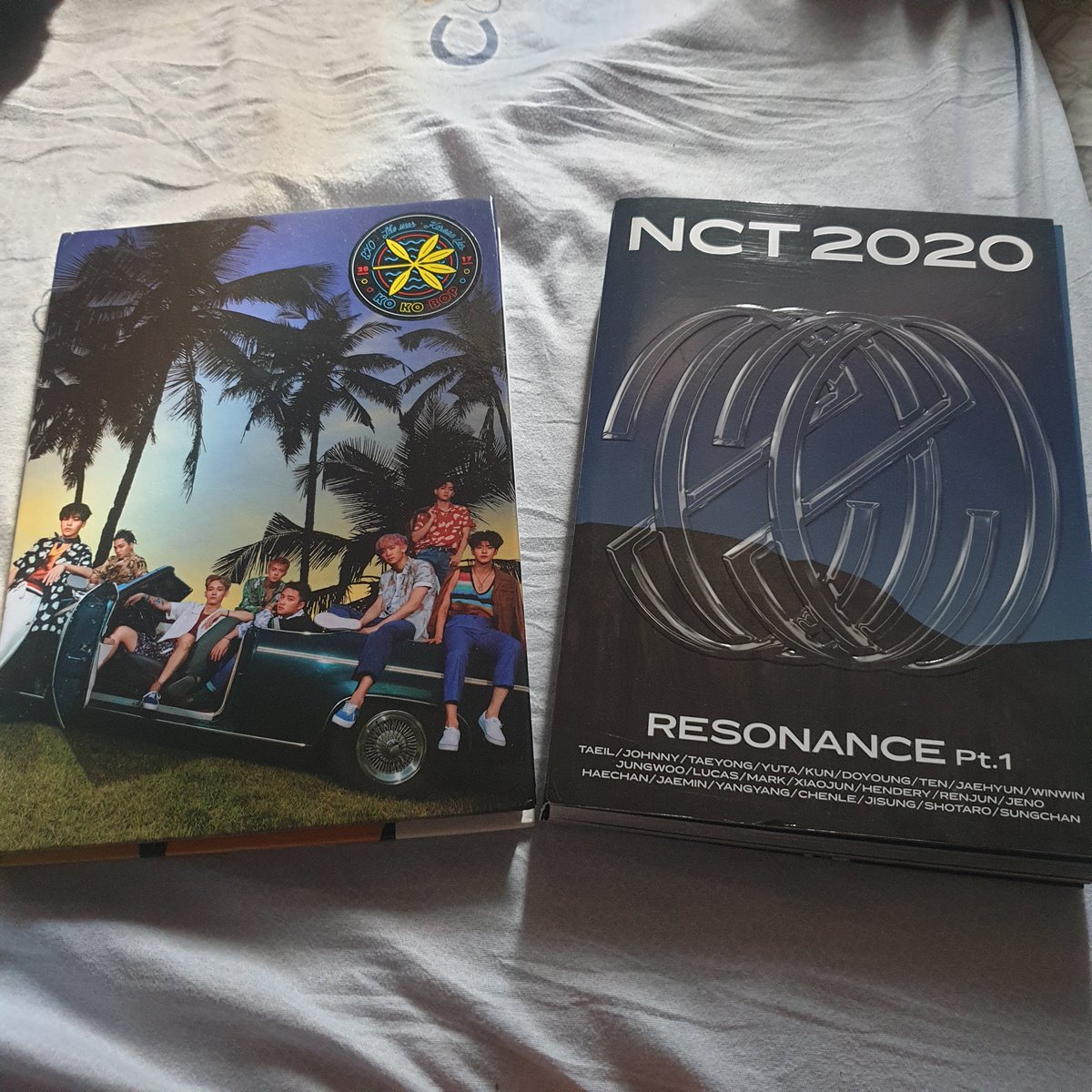 Taeyanashu's tweet photo. So ayun share ko lang yung transaction ko with @haru_cartue #HC_Feedbacks #HC_Proofs. Last September 9 to October 30. Eto yung inorder ko from them (first pic) and the Item i got is (2nd to 4th pic) separate kong binili yung bts V sowoozoo and bdo jake pc.
++ https://t.co/cCDkICXIwP
