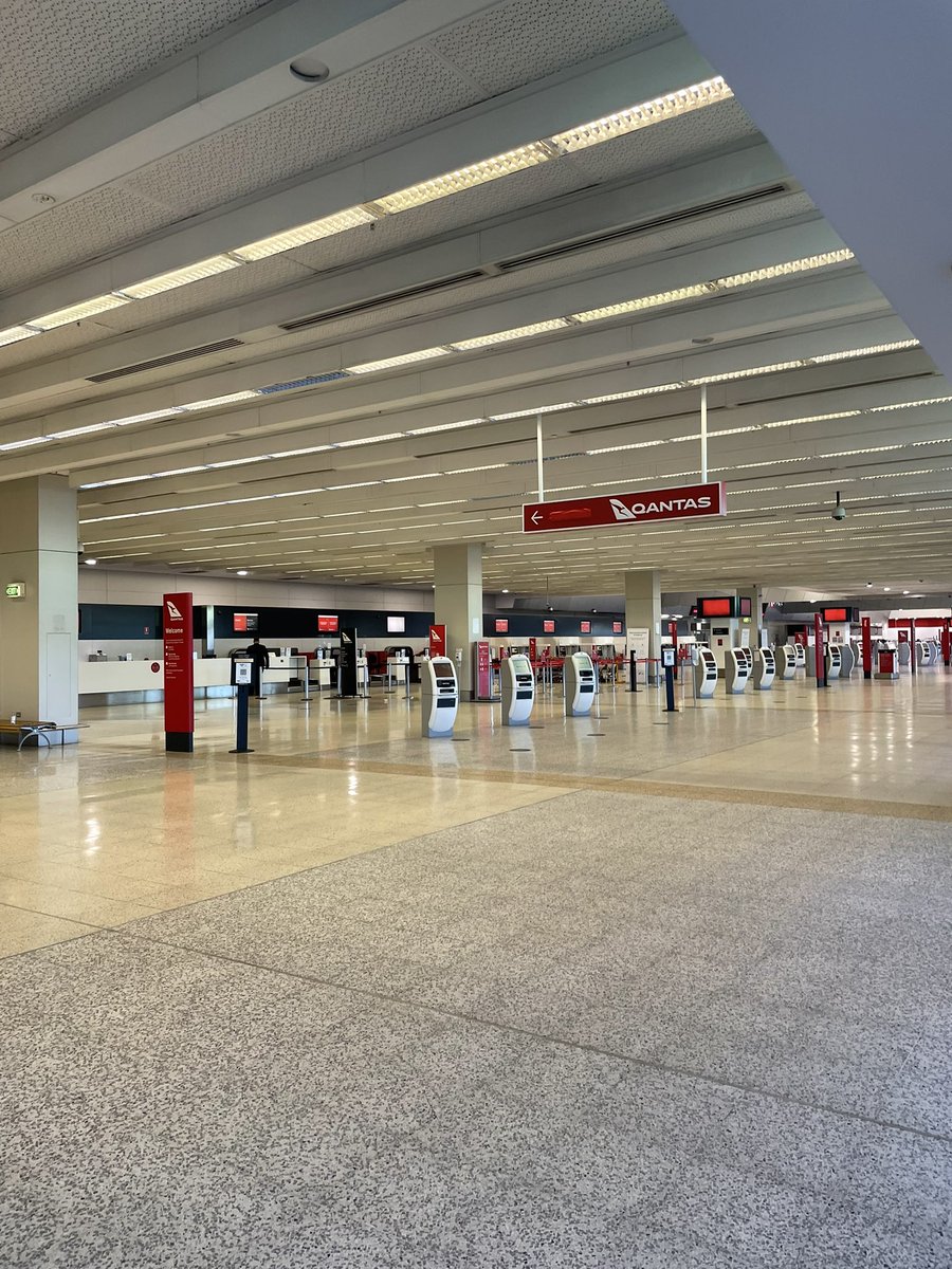 gk_payne's tweet photo. I’m hopping on a plane to Germany tomorrow & just got my PCR test done at #MelbourneAirport in preparation for the flight.
Very eerie & almost apocalyptic seeing the International #Airport this quiet; wonder what it’ll be like tmrw… #COVID19Vic #internationaltravel #bordersopen https://t.co/aDKZ2o6wQe