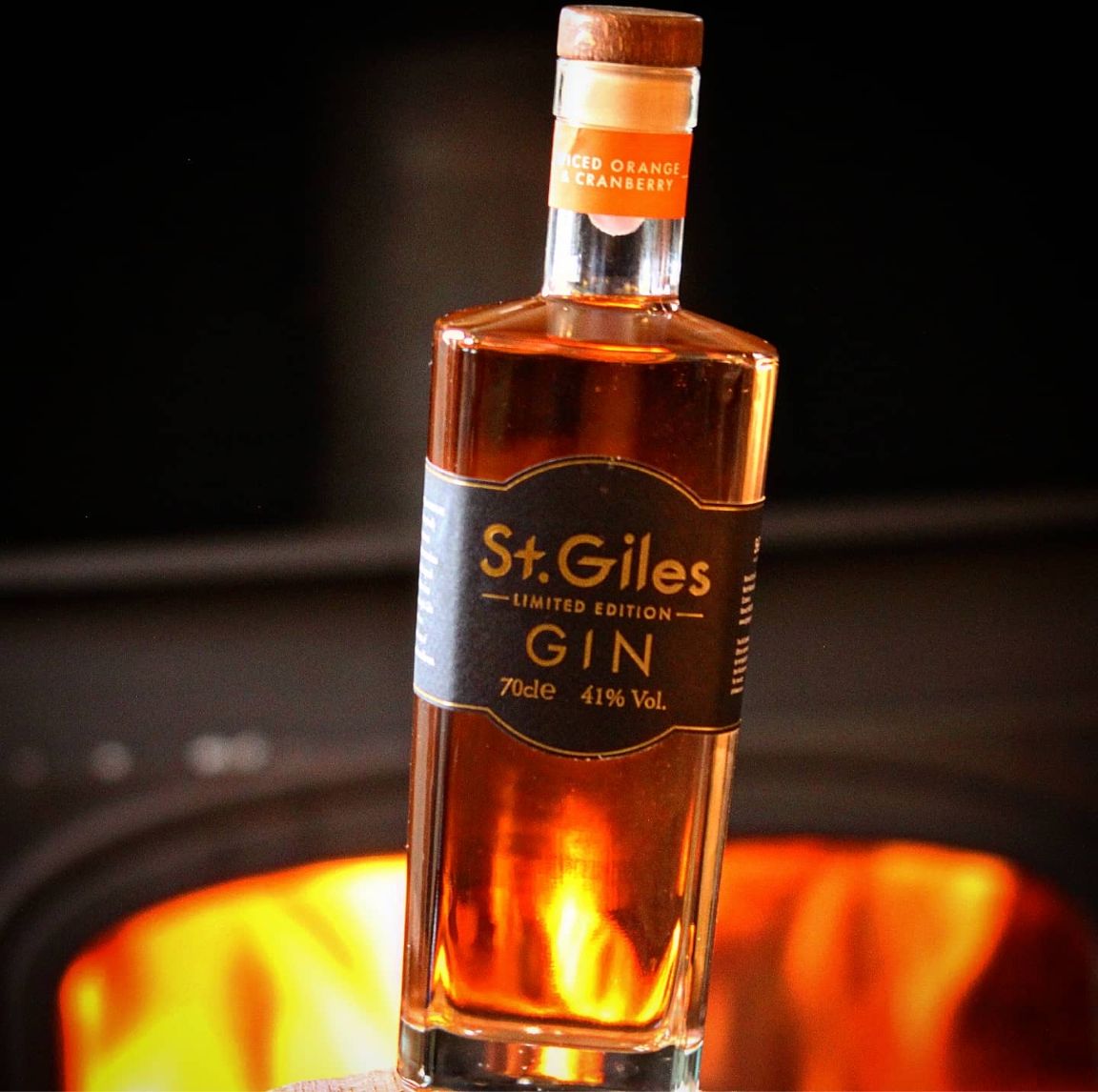 BrancasterShip's tweet photo. #shiphotel #shiphotelbrancaster #brancaster #northnorfolk #fire #autumn #winterwarmer #gin #ginoclock #ginandtonic #ginmenu #stgilesgin #orange #spiced #cranberry #photography #photography https://t.co/shUGIx1cet
