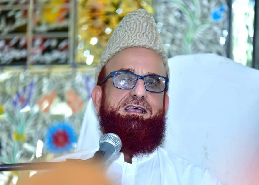 Qari_ahmed_raza's tweet photo. کوئی پوچھے تو کہنا " مفتی صاحب خود آئے تھے " 🥰 
#TLPMarch #TLPسعدرضوی https://t.co/soNdYhQSW2