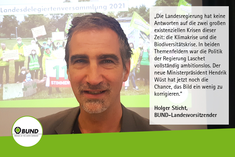 Mit heftiger Kritik an der Politik der jetzt von Ministerpräsident <a href="/HendrikWuest/">Hendrik Wüst</a> geführten #NRW-Landesregierung geht die Delegiertenversammlung des #BUND weiter.