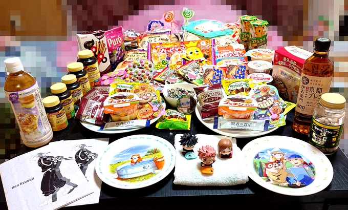 ✨🎃ファミリーハロウィン🎃✨
ハロウィンの日の夕飯はお菓子という恒例行事なのでお菓子祭り💪
身体のこともきちんと考えてある←
(※🐲ケンは母の推し) 