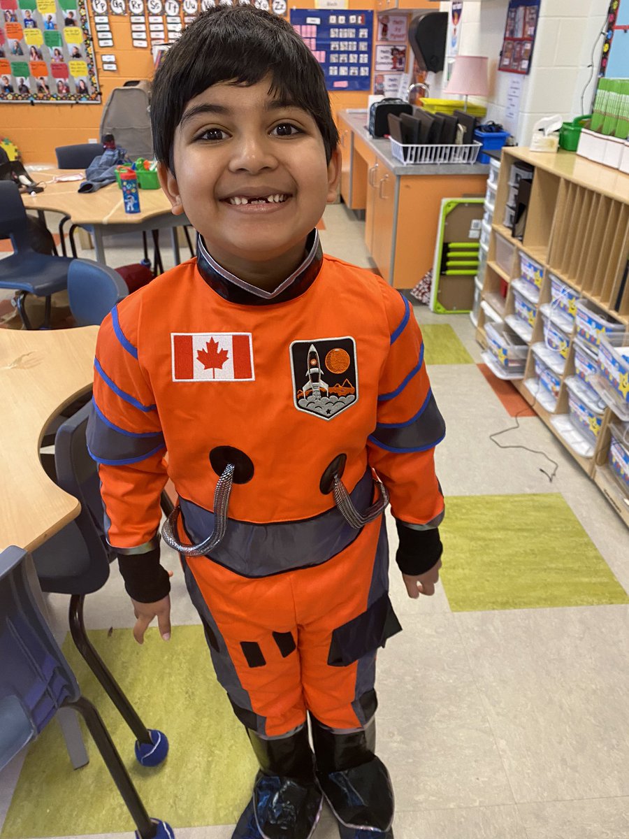 The Grade 2’s <a href="/eastpointelem/">East Point Elem</a> wish everyone a spooktacular 👻 Halloween 🎃! What is your favourite Halloween treat? 🍫🍬Have a safe and fun day everyone! <a href="/NLESDCA/">NLESD</a>