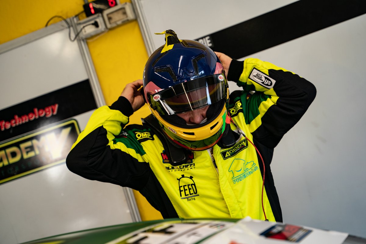 VilleneuveNews's tweet photo. Jacques Villeneuve is getting ready to start from the POLE for the @EuroNASCAR finale! Can JV make it 2 wins from 2 this weekend?
#NASCAR | #EuroNASCAR | #JV5 https://t.co/B9cZ5iz7yY