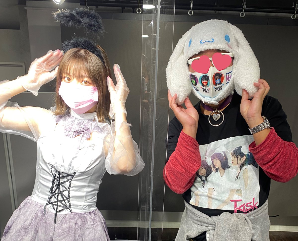 Hina_n_oSan's tweet photo. 久し振り感あったから調べてみたら8月の名古屋野外以来、2ヶ月振りのTaskツーショ🥰シナモロールの事と来週ワンマン行くよってことしか話せなかったから次はもう解禁されたチェキにしてみようかな💙

#TaskhaveFun
#GoTask5
#白岡今日花 https://t.co/tsCcv42d1B